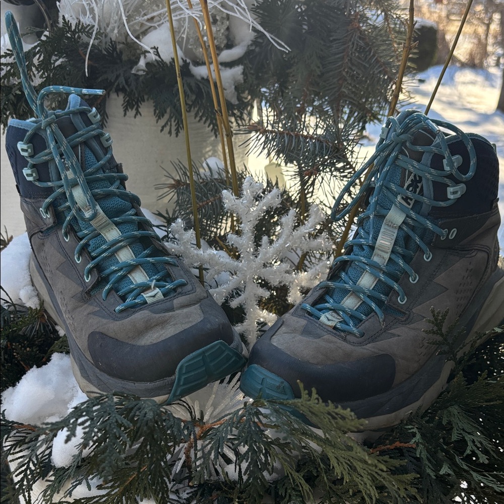 Hoka Gore Tex hikers